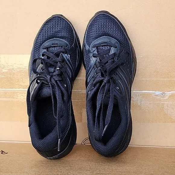 New Saucony Men's Black Athletic Shoes - Picture 2 of 11